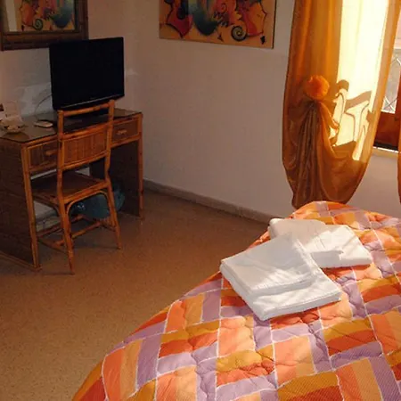 Bed & Breakfast Seven