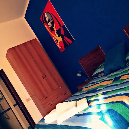 Bed & Breakfast Seven 2*