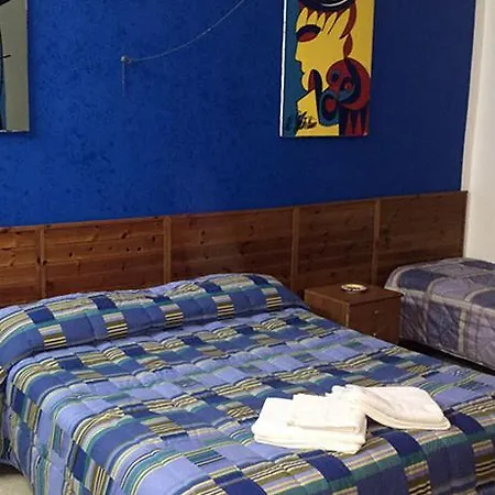 Bed and Breakfast Seven 2*